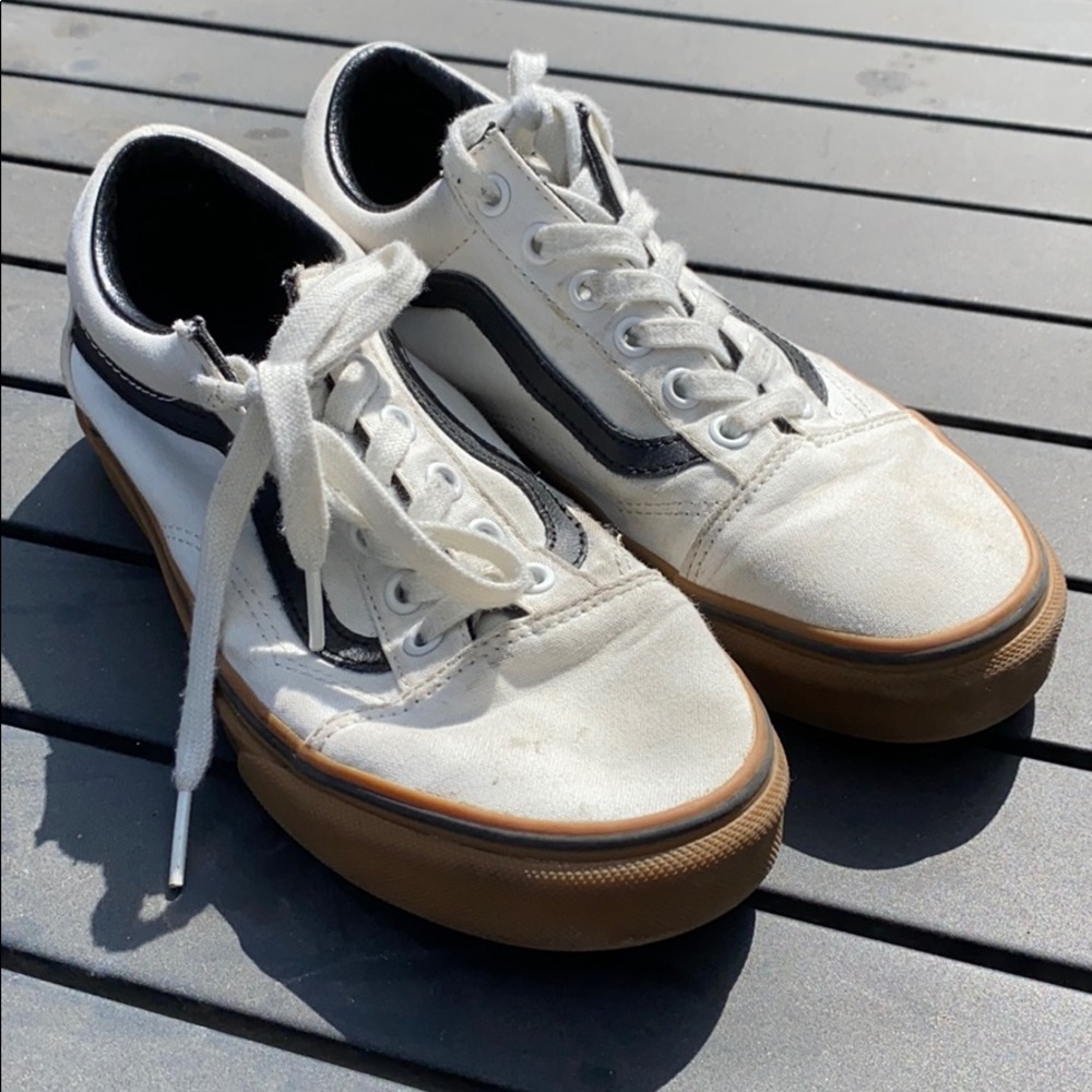 BOYS SIZE 6 VANS